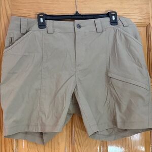 Duluth Trading Co Women's Tan Cargo Shorts